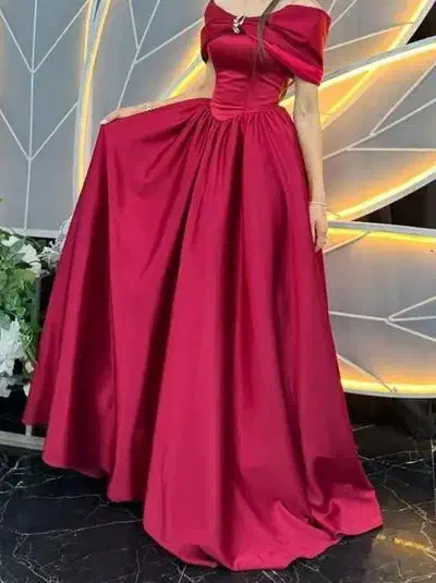 دوخت لباس|لباس|بندر امام خمینی, |دیوار