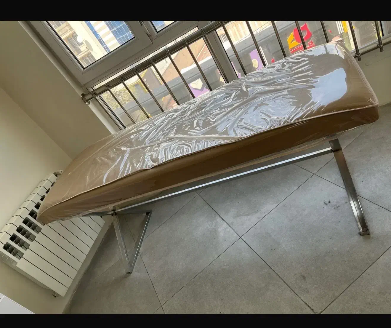 تخت مژه و فیشیال|آرایشگاه و سالن‌های زیبایی|تهران, فردوس|دیوار