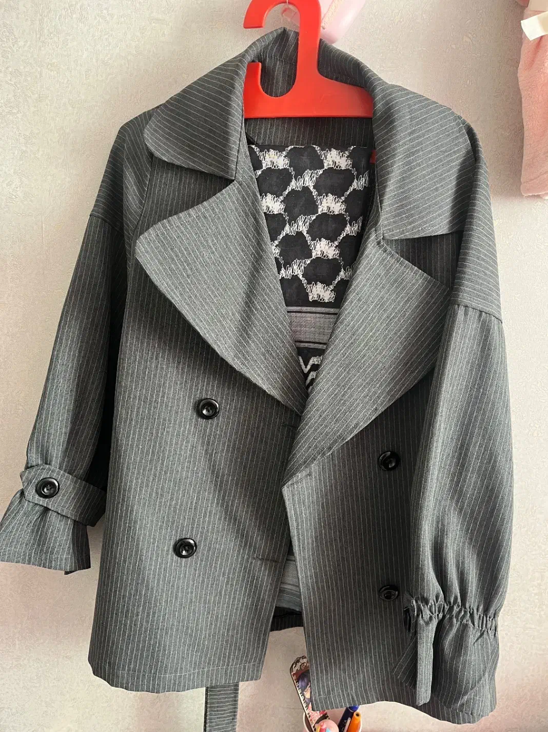 تعدادی لباس|لباس|قزوین, |دیوار