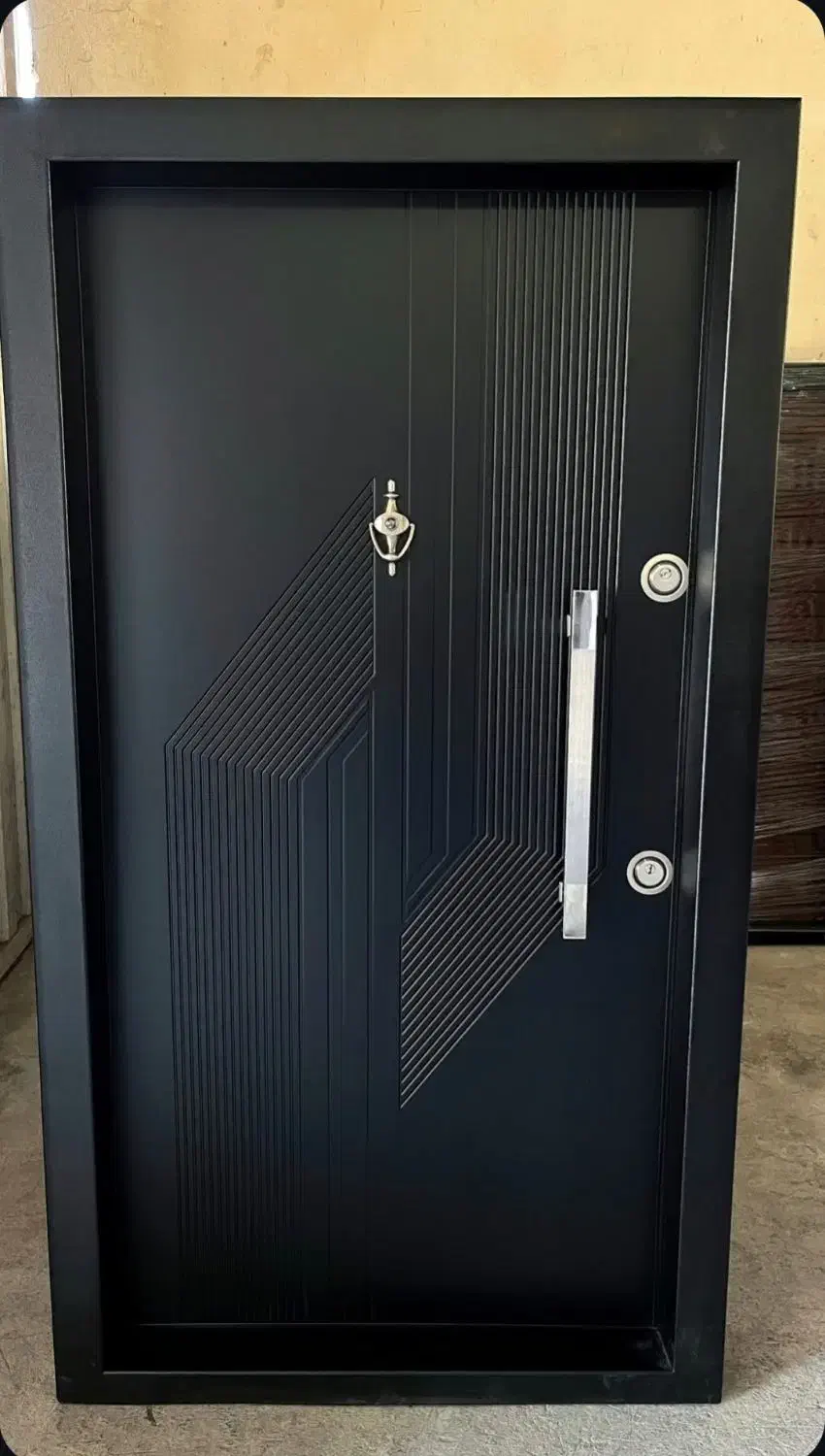 درب ضد سرقت لوکس کرکره برقی، پنجره upvc کد N179|مصالح و تجهیزات ساختمان|نوشهر, |دیوار