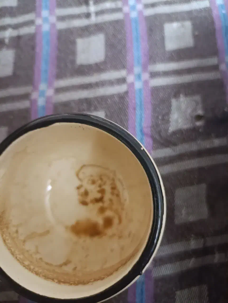 فال قهوه|فعالیت داوطلبانه|ابریشم, |دیوار