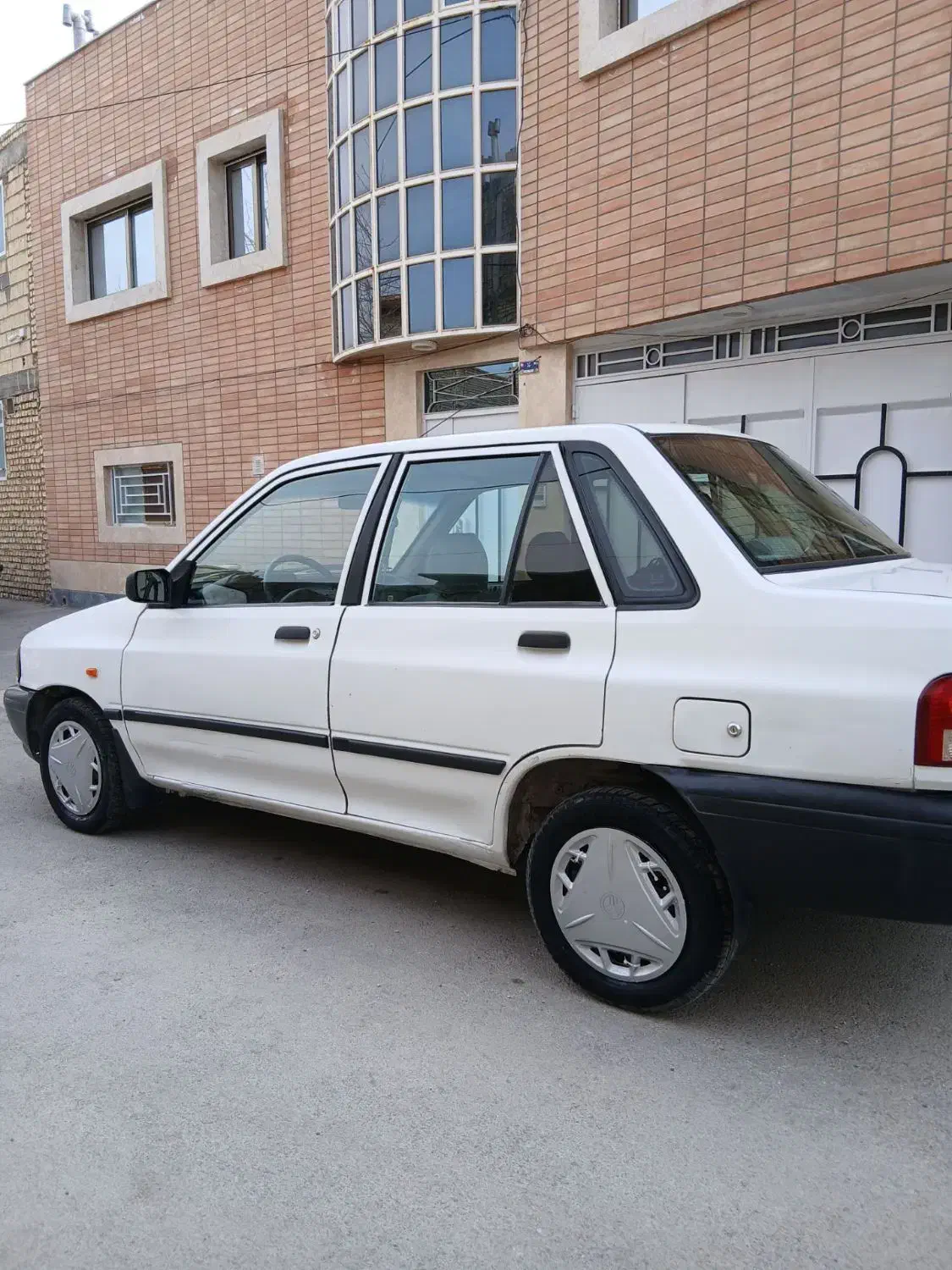 پراید 86رخ در حد 95|خودرو سواری و وانت|بروجن, |دیوار