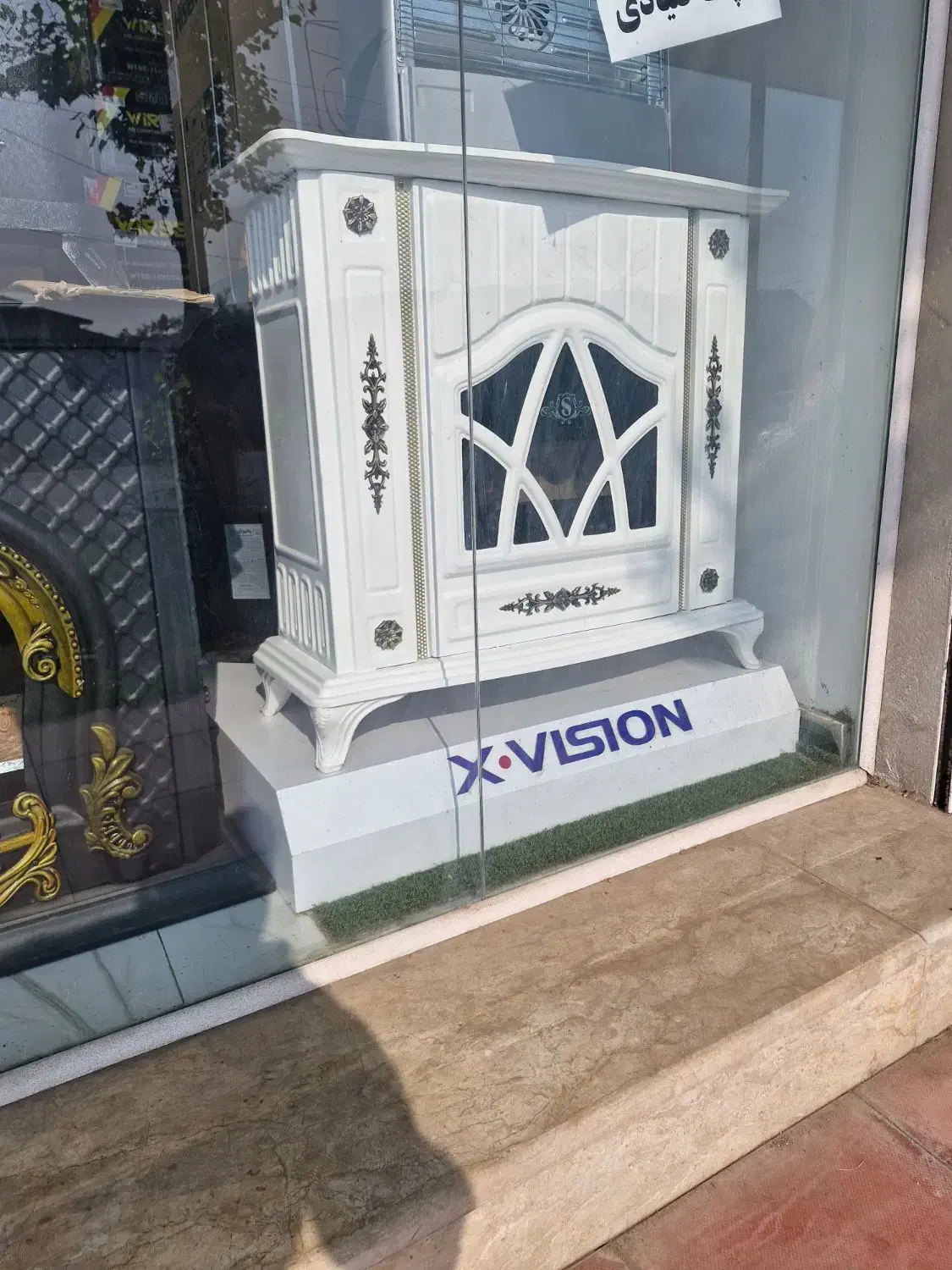 بخاری رنگ سفید ۳۰هزار|بخاری، هیتر، شومینه|ساری, |دیوار