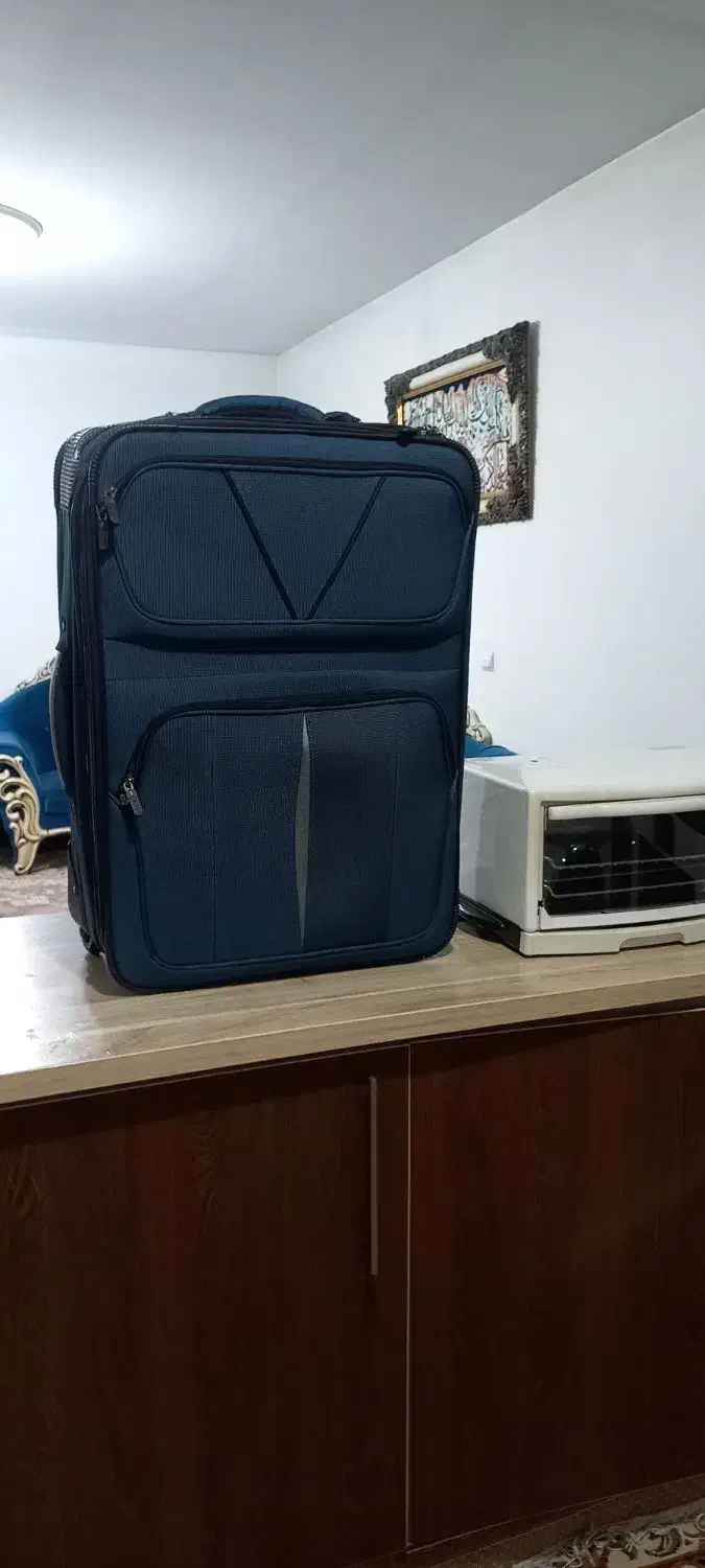 چمدان بزرگ|کیف، کفش، کمربند|کرج, آق تپه|دیوار