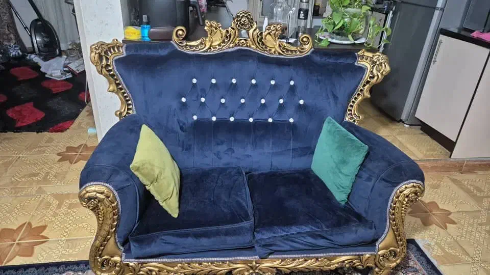 مبل 7 نفره همراه میز وسط و دو تا عسلی|مبلمان خانگی و میز عسلی|تهران, امیریه|دیوار