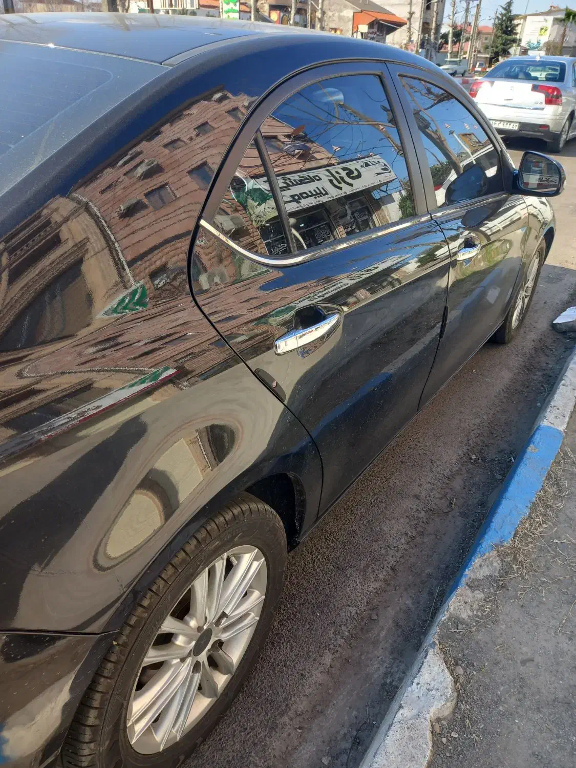 جک جی 5 مدل ۹۶ مشکی|خودرو سواری و وانت|فومن, |دیوار