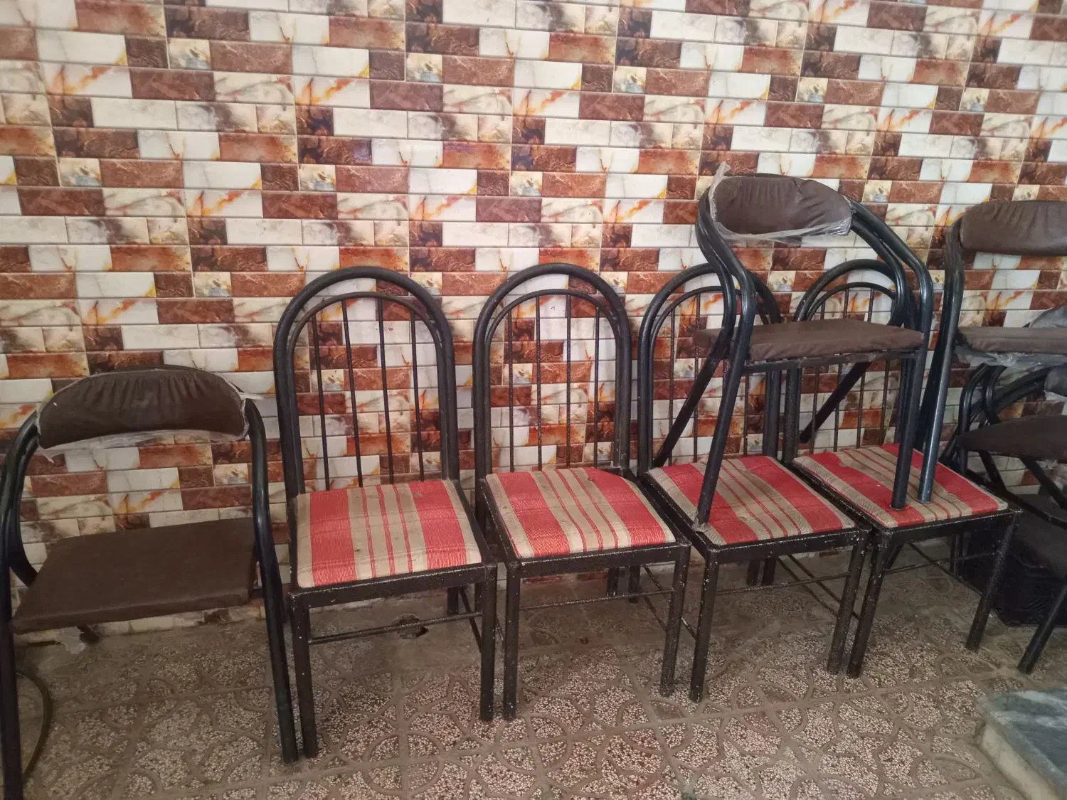 صندلی ثابت وچرخشی اداری|صندلی و نیمکت|کلاله, |دیوار