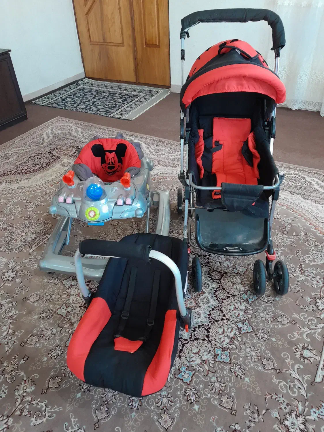 سرویس کالسکه و روروئک و کریر|کالسکه و لوازم جانبی|تربت‌حیدریه, حیدرآباد|دیوار