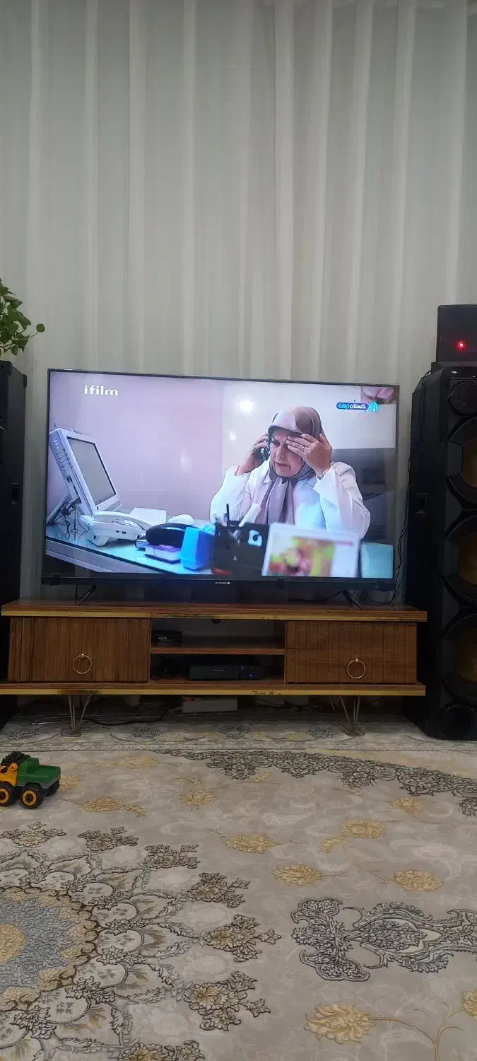 تلویزیون ۵۵ ایکس ویژن|تلویزیون و پروژکتور|دورود, |دیوار