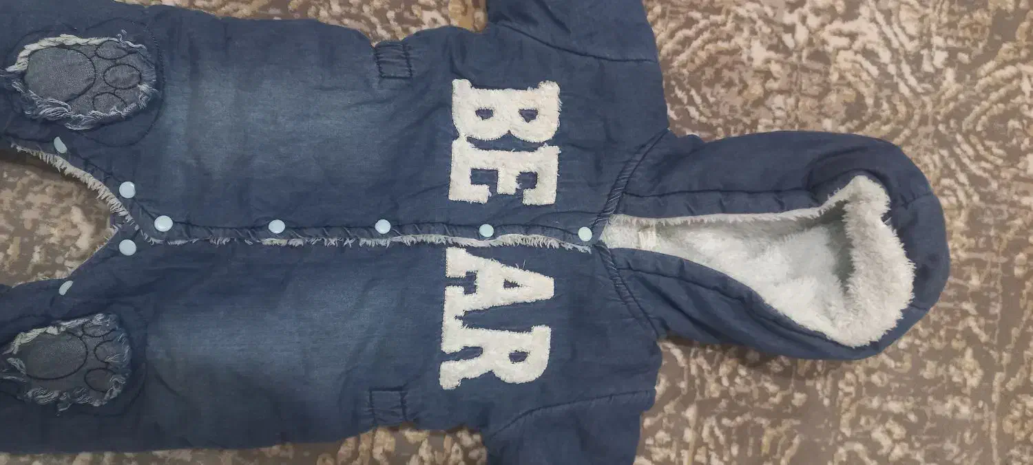 فروش سرهمی نوزادی ۳ تا ۶ ماه|کفش و لباس بچه|بندر کنگان, |دیوار