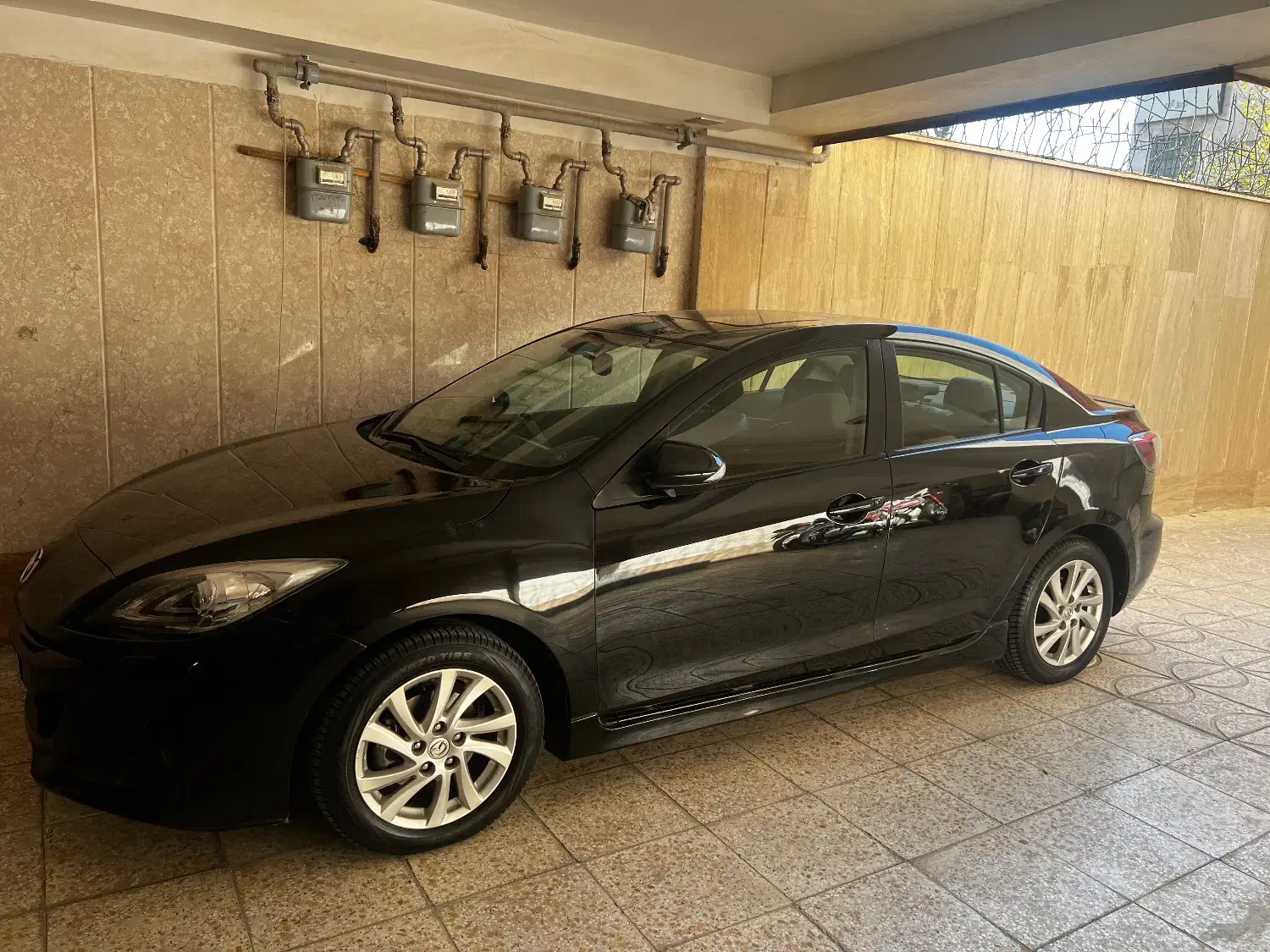 مزدا3تیپ4مدل95-مشکی متالیک بی نظیر به شرط کارشناسی|خودرو سواری و وانت|گرگان, |دیوار