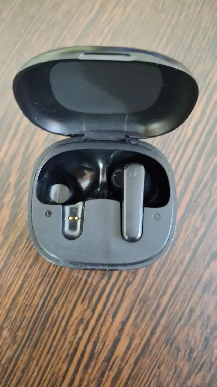 r50i هندزفری مشکی راست و جعبه|لوازم جانبی موبایل و تبلت|اهواز, کیان اباد|دیوار