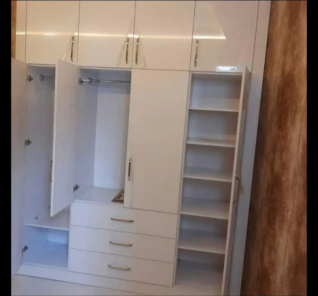 ساخت و نصب انواع کمددیواری MDF(پاک چوب)|جاکفشی، کمد، دراور|باغ ملک, |دیوار