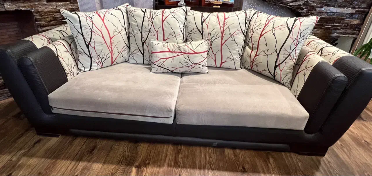 مبل راحتی مدرن ۷ نفره چرم و پارچه نانو|مبلمان خانگی و میز عسلی|شیراز, ستارخان|دیوار