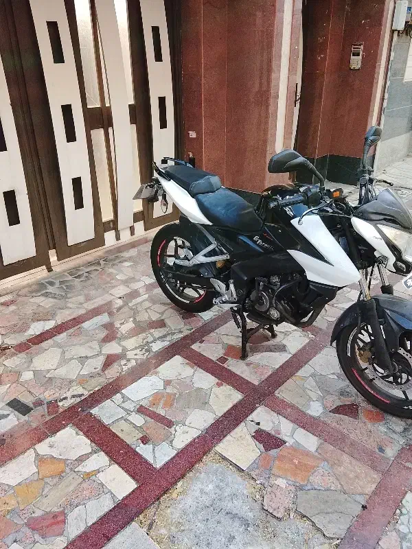 Ns150160200 لاکی اپاچی باجاج|موتورسیکلت|تهران, امامت|دیوار