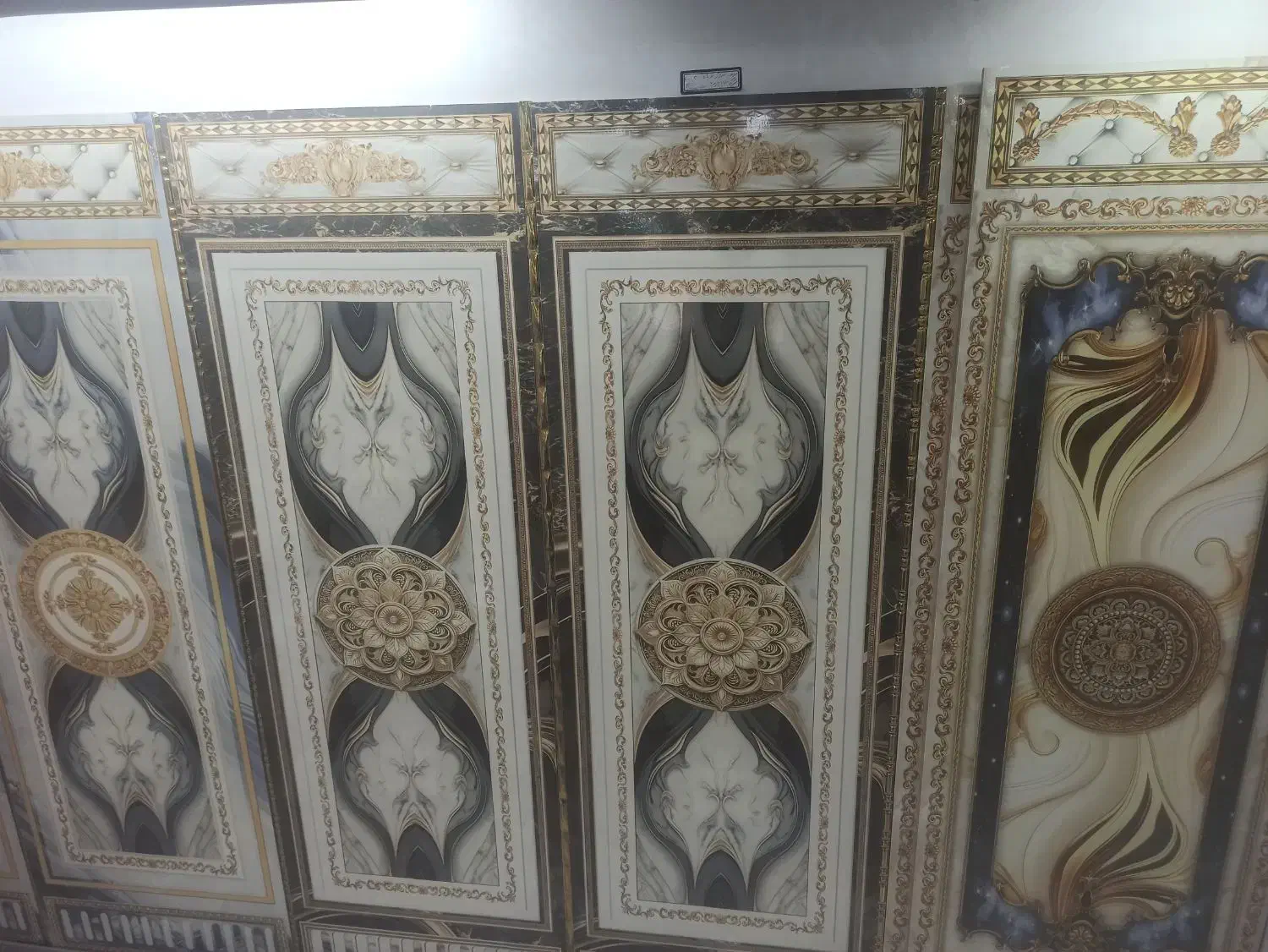 کاشی و سرامیک کار|خدمات پیشه و مهارت|ایرانشهر, |دیوار