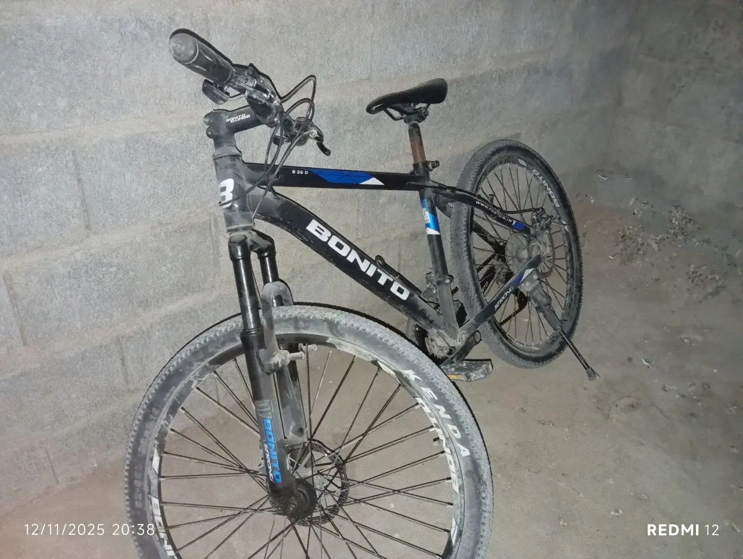 دو چرخه|دوچرخه، اسکیت، اسکوتر|زرین دشت (فارس), |دیوار