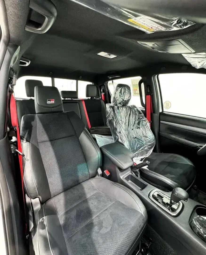 GRهایلوکس|خودرو سواری و وانت|شادگان, |دیوار