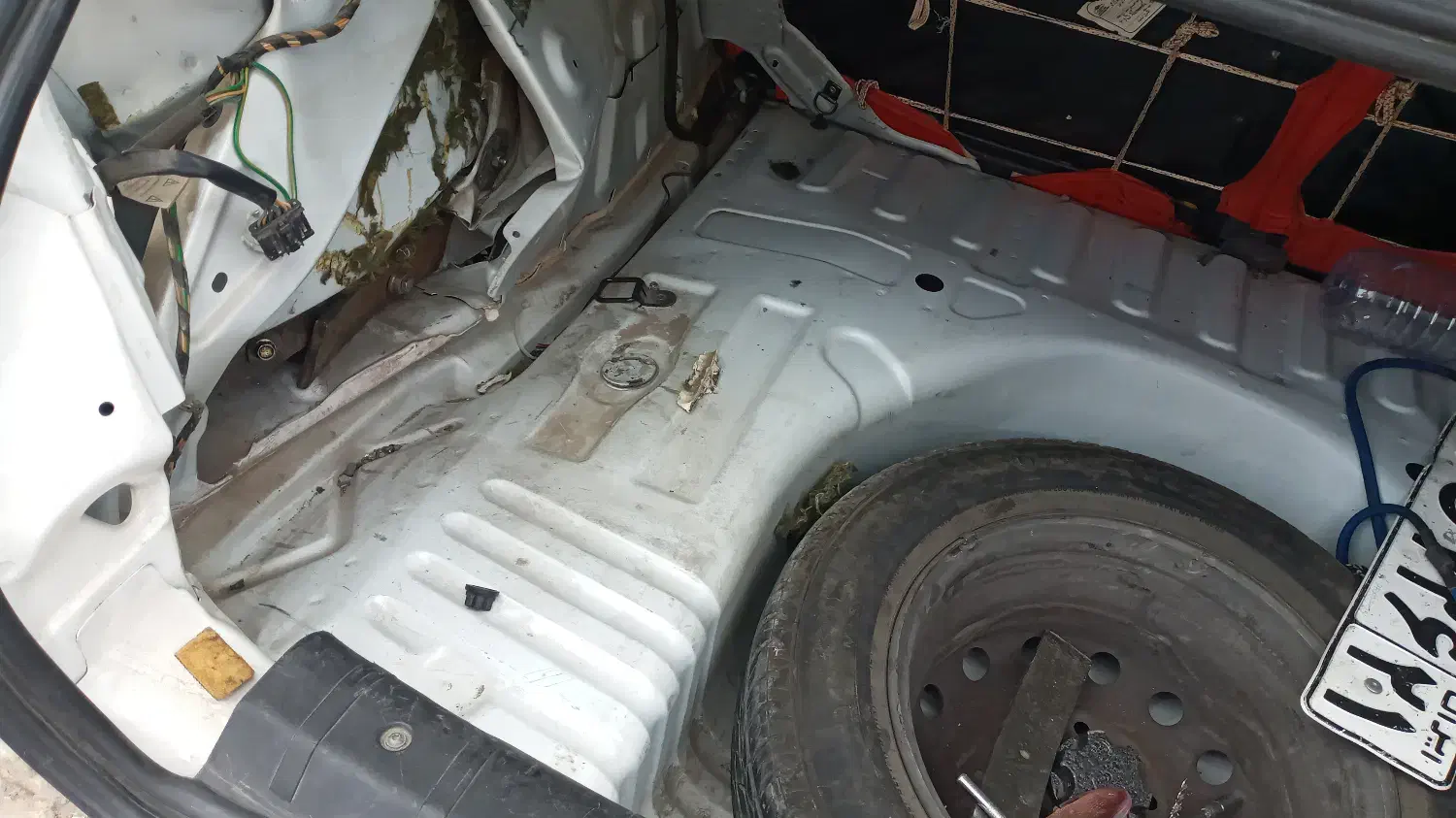 صافکار ونقاش ماهر نیازمندیم|استخدام صنعتی، فنی، مهندسی|تهران, مسعودیه|دیوار