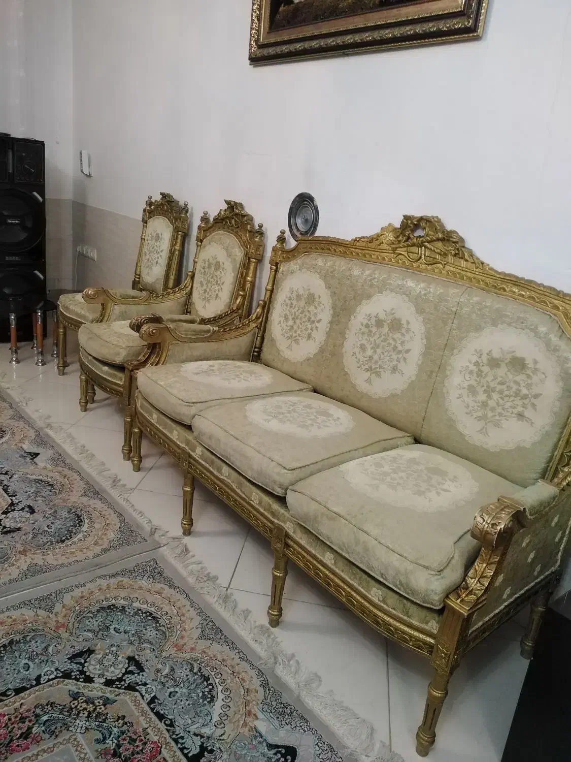 مبل سلطنتی نه نفره|مبلمان خانگی و میز عسلی|شیراز, شهرک رضوان|دیوار