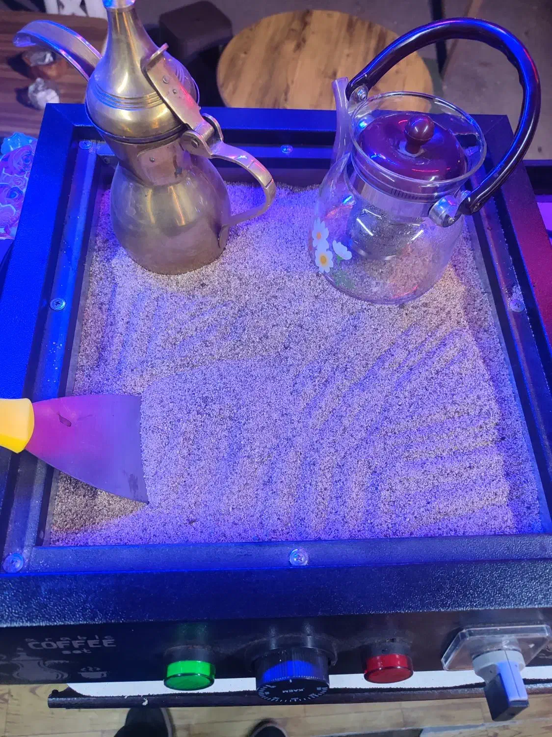 دستگاه ترک ساز شنی|سماور، چایساز، قهوهساز|رشت, سعدی (تختی)|دیوار