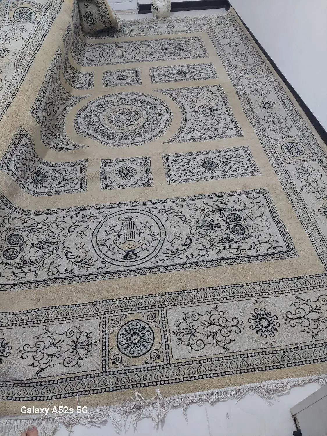 یک عدد فرش 9 متری ملت|فرش|اهواز, کوی باهنر|دیوار