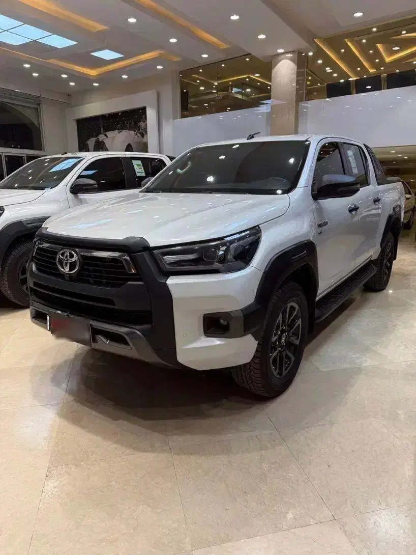 تویوتا هایلوکس ادونچر ۲۰۲۵|خودرو سواری و وانت|زاهدان, |دیوار