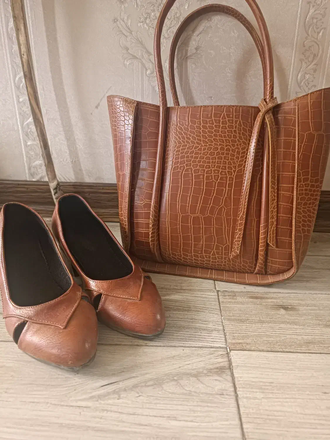 کیف و کفش چرم طبیعی|کیف، کفش، کمربند|سبزوار, شرق کال شمالی|دیوار