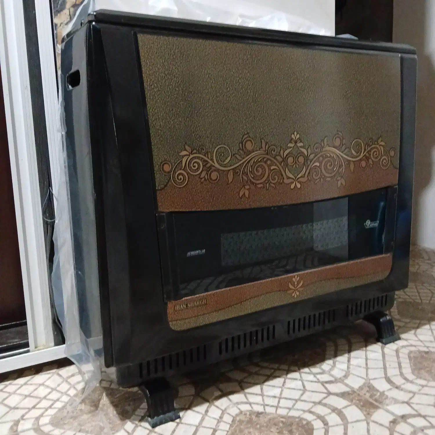 بخاری گازی ایرانشرق ۱۸ هزار|بخاری، هیتر، شومینه|کوچصفهان, |دیوار