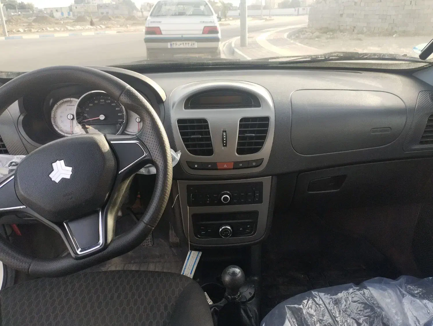 کویک Rمدل 1402|خودرو سواری و وانت|بندرعباس, |دیوار