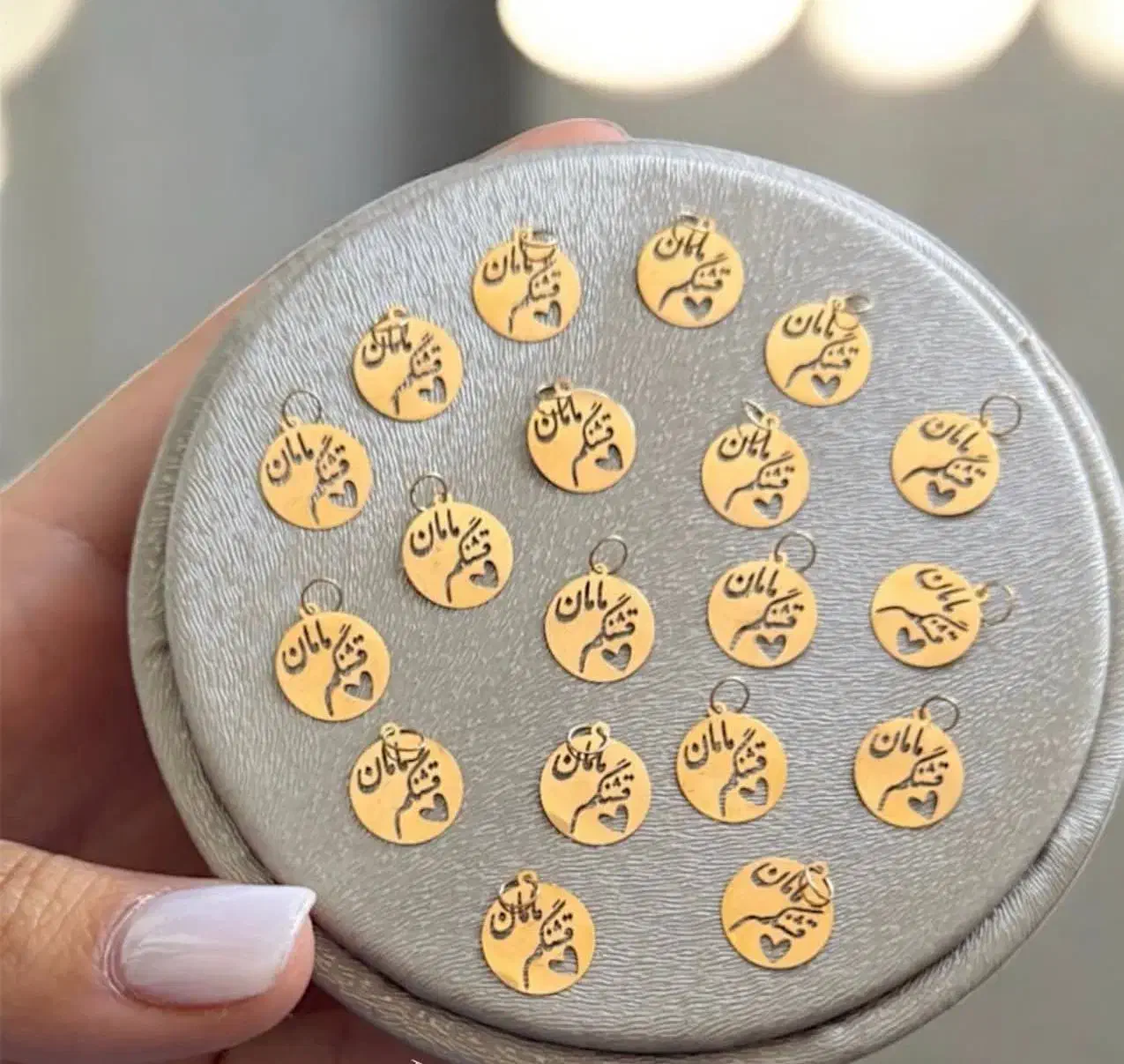 پلاک طلا|جواهرات|تهران, عبدلآباد|دیوار