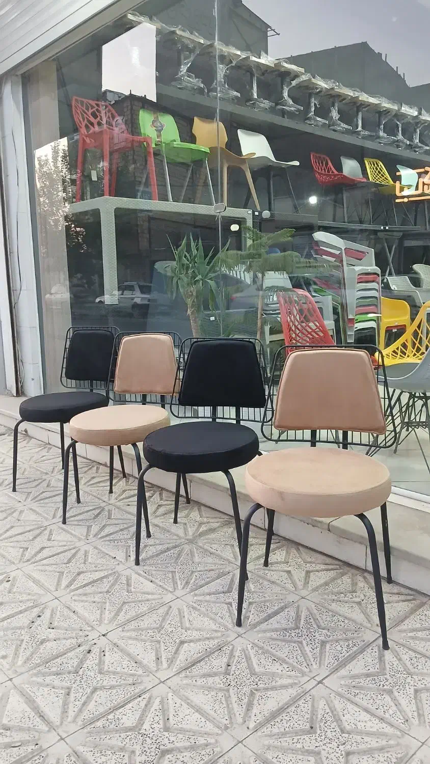 صندلی کافه صندلی پلاستیکی/tpran202565کرج،قزلحصار|میز و صندلی غذاخوری|کرج, شهرک سهرابیه|دیوار