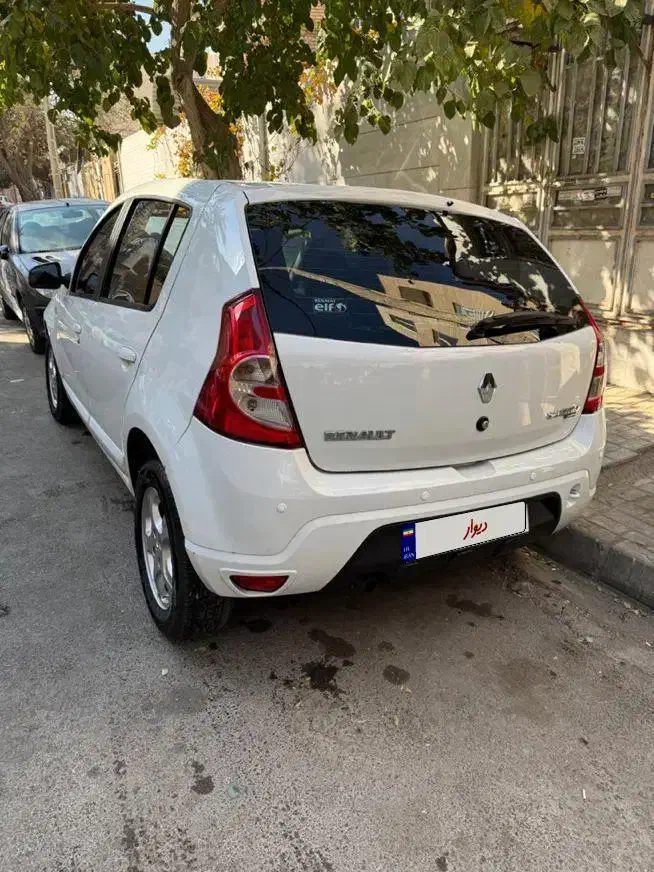 ساندرو اتومات مدل ۹۶|خودرو سواری و وانت|مشهد, چهارچشمه|دیوار