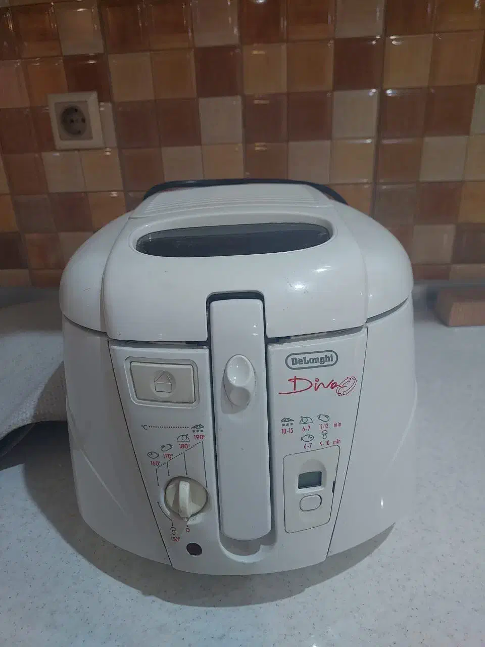 سرخکن دلونگی|اجاق گاز و لوازم برقی پختوپز|مشهد, زمانه|دیوار