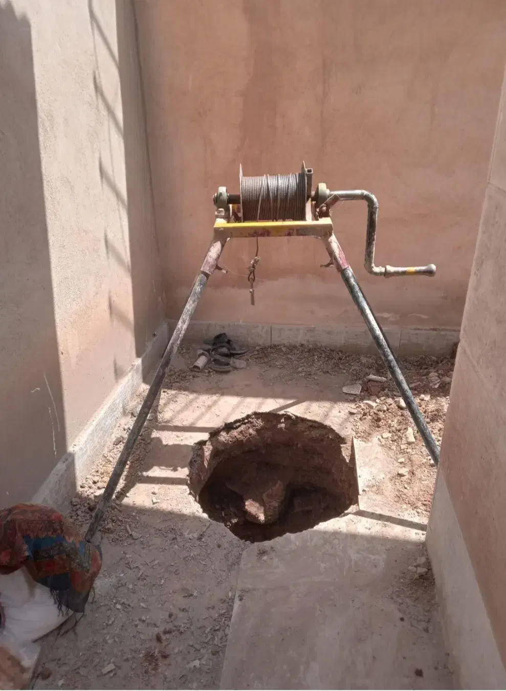 چاه کن بومهن،پردیس|خدمات پیشه و مهارت|بومهن, |دیوار