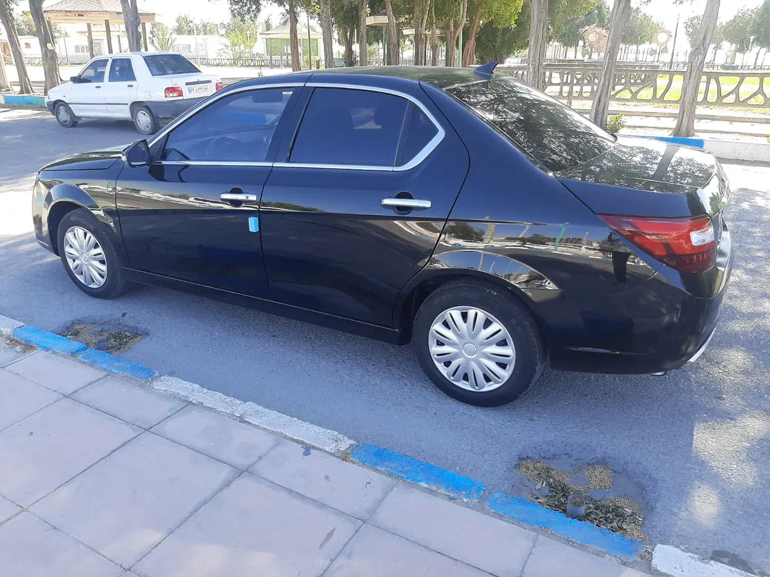 دنا پلاس دنده|خودرو سواری و وانت|بندرعباس, |دیوار