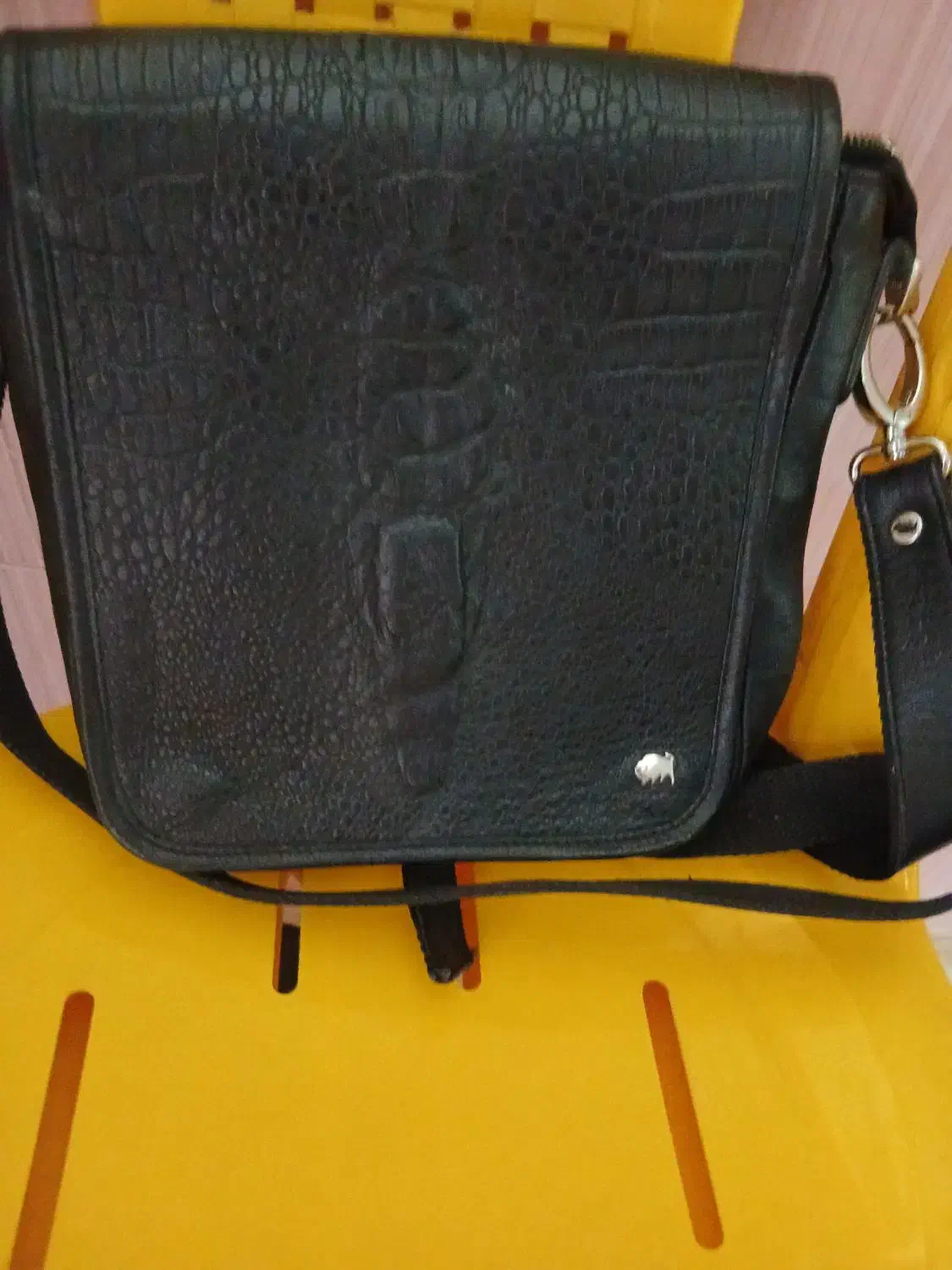 شال،کیف و کفش|کیف، کفش، کمربند|شوشتر, |دیوار