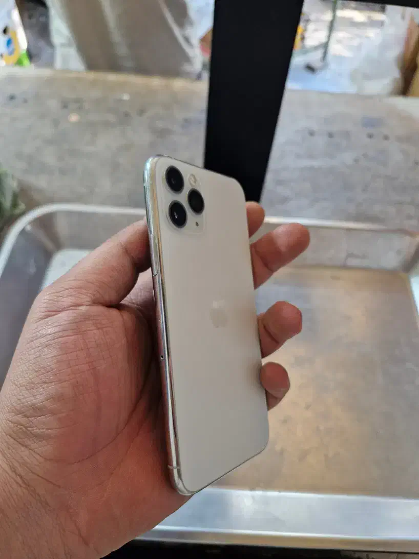 آیفون ۱۱ پرو|موبایل|قروه, |دیوار