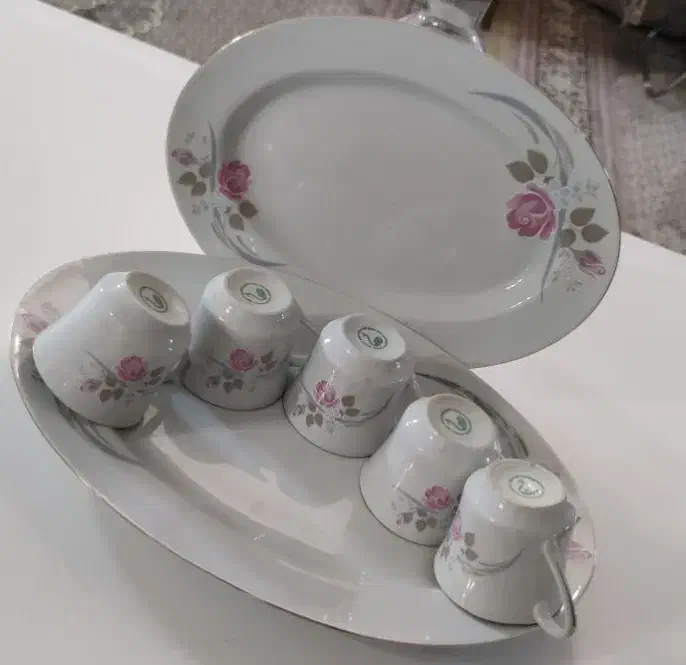 ظرف|ظروف سرو و پذیرایی|مشهد, عامل|دیوار