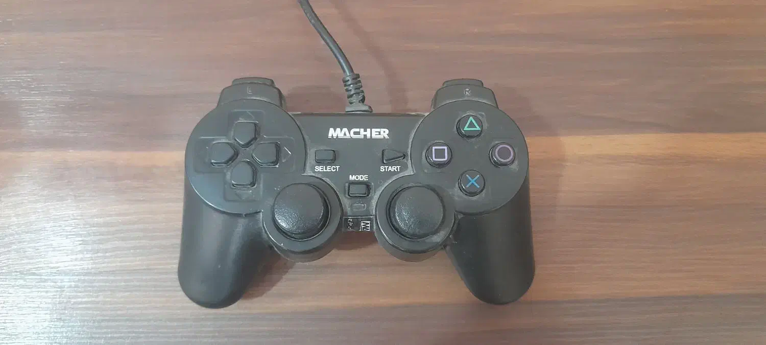 ۳ عدد دسته بازی|کنسول، بازی ویدئویی و آنلاین|تربتحیدریه, شهرک ولیعصر|دیوار