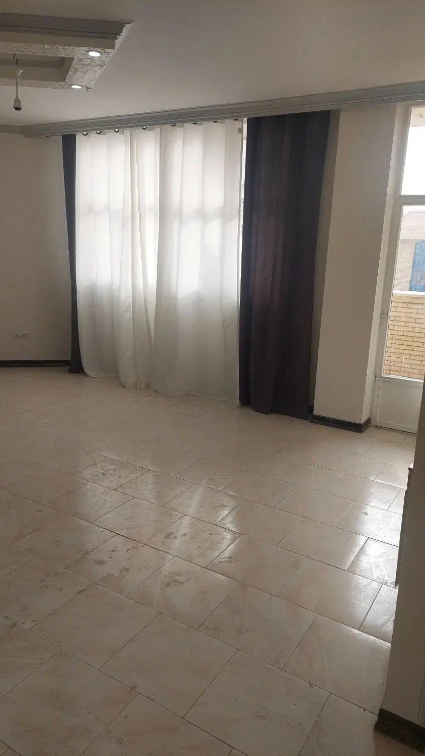 رهن کامل واحد خانه کارگر|اجارهٔ آپارتمان|شاهینشهر, خانه کارگر|دیوار