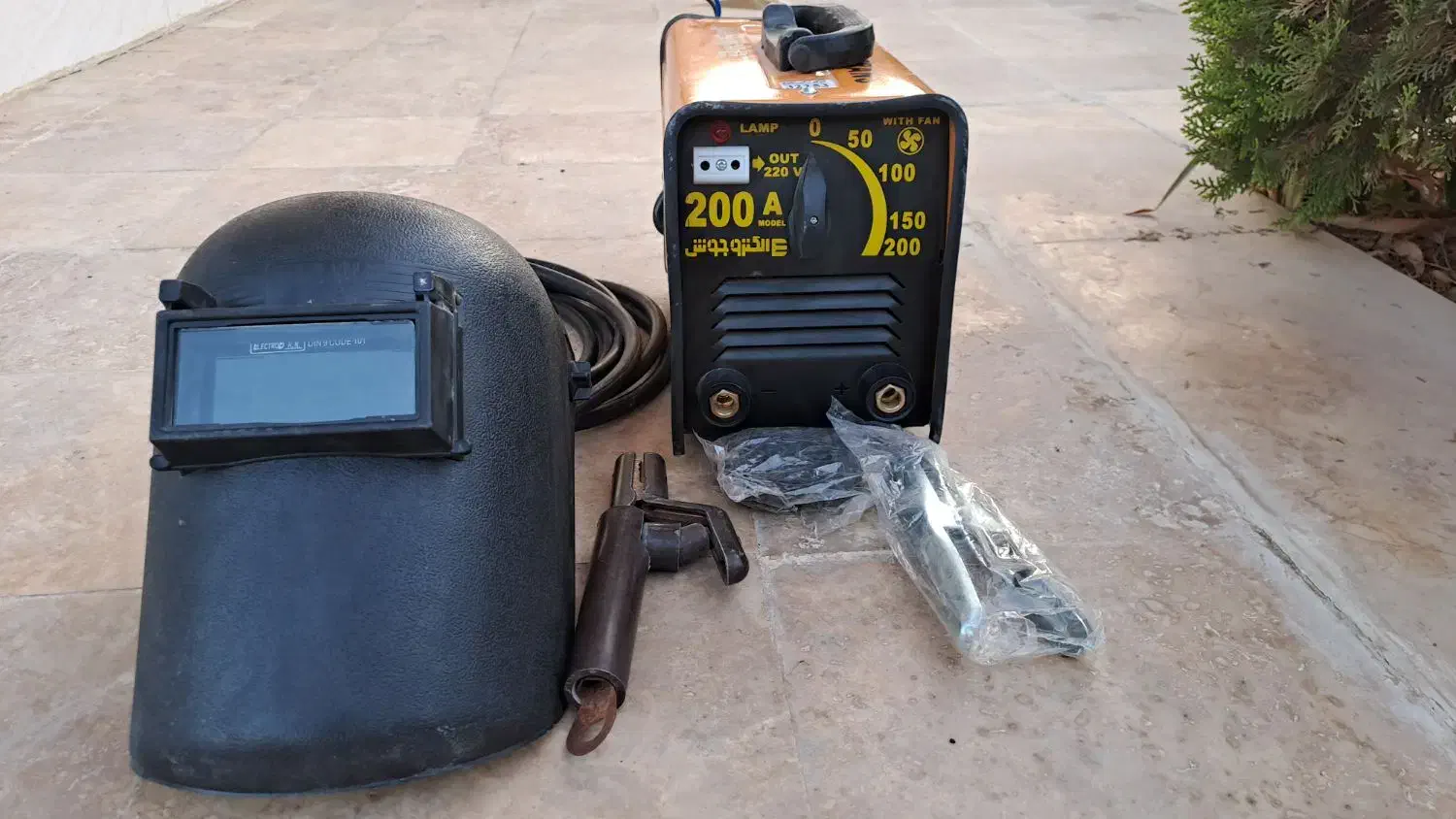 دستگاه جوش ۲۰۰ آمپر الکترو جوش اصفهان|ابزارآلات|اصفهان, شهید رجایی|دیوار