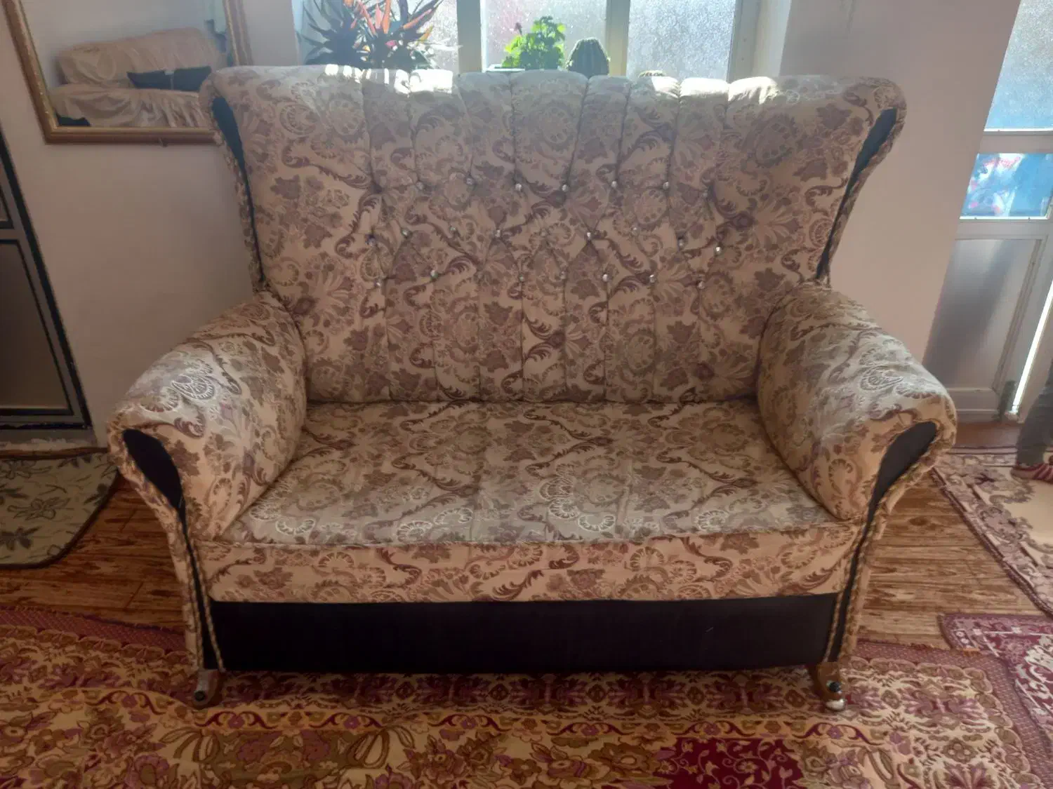 مبل کارکرده ۷نفره چالدران|مبلمان خانگی و میز عسلی|چالدران, |دیوار