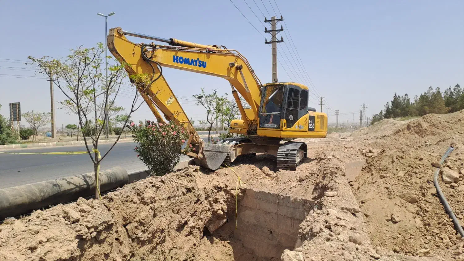 بیل مکانیکی .مینی بیل|خودرو سنگین|قم, بلوار امین و ساحلی|دیوار