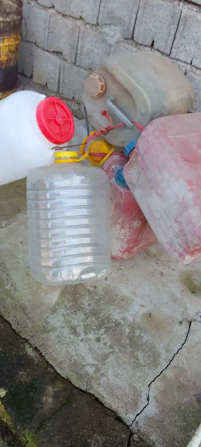 دبه آب 20 لیتری سالم|ظروف نگهدارنده، پلاستیکی، یک‌بارمصرف|لاهیجان, بازکیاگوراب|دیوار