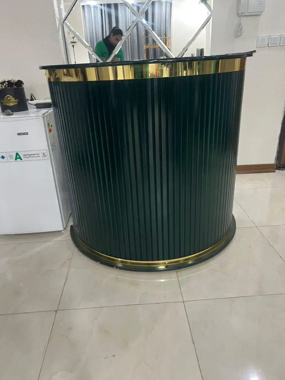 فروش کامل تجهیزات سالن زیبایی|آرایشگاه و سالن‌های زیبایی|شاهین‌شهر, خانه کارگر|دیوار