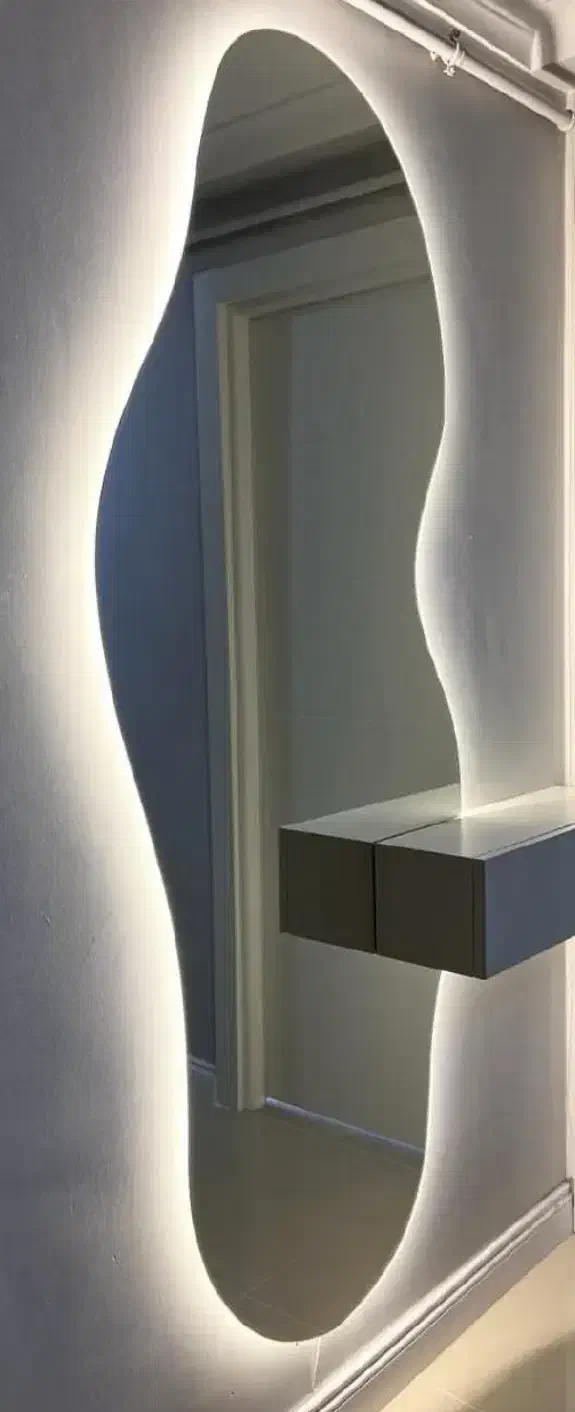 آینه در حد نو|آینه|رشت, جهاد|دیوار