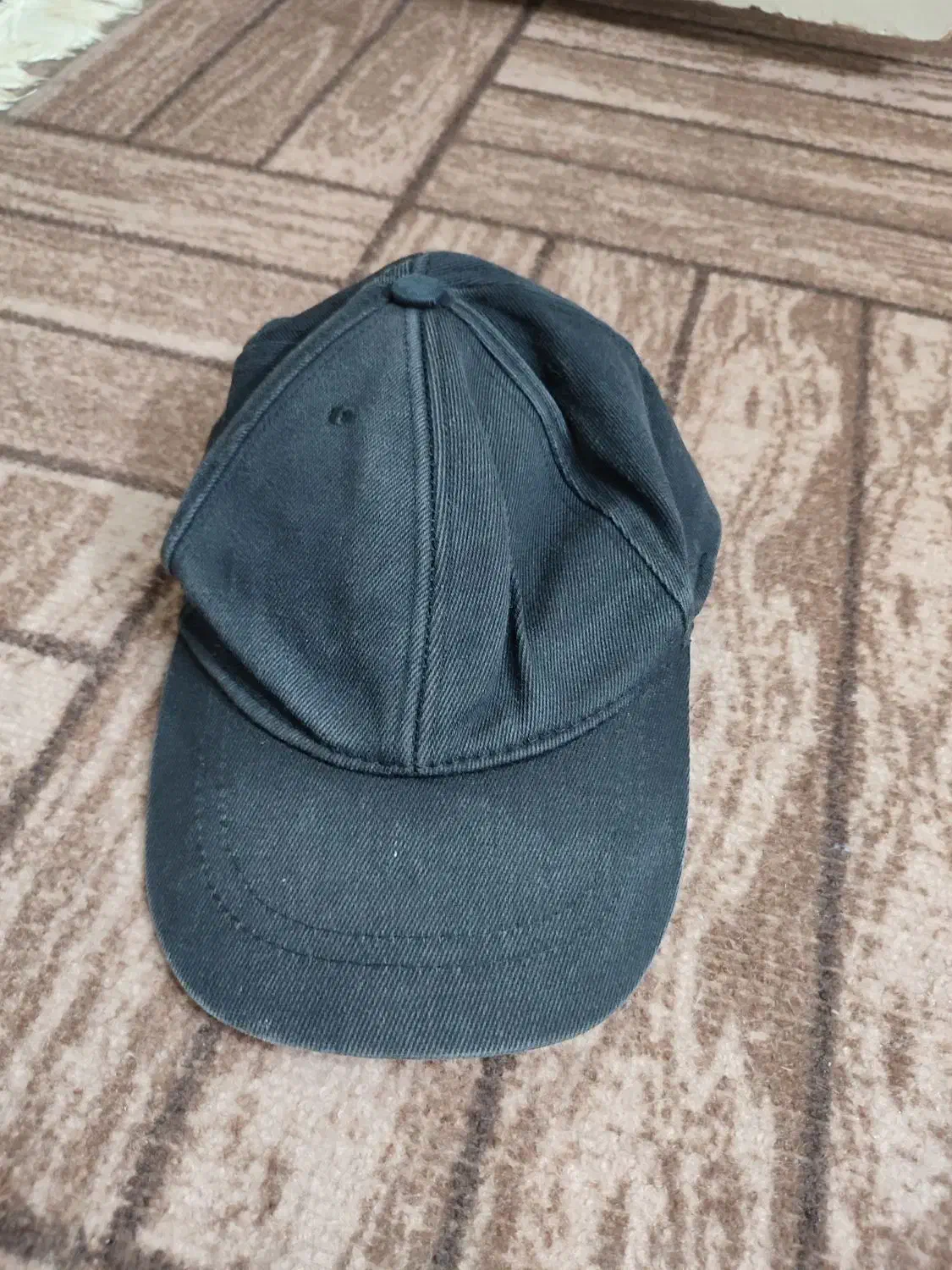 کلاه پسرانه|لباس|تهران, سبلان (لشگر)|دیوار