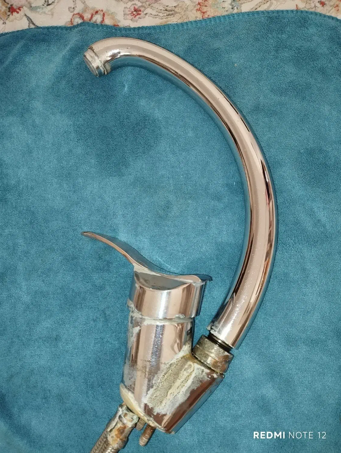 شیر آب|آب‌چکان و نظم‌دهنده ظروف|اسلام‌شهر, شهرک احمدیه|دیوار