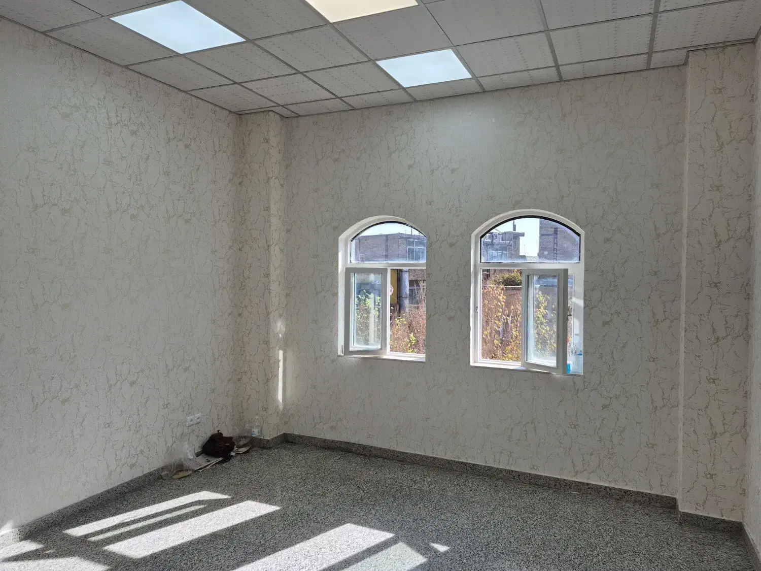 اجاره جهت طلاوسکه|اجارهٔ مغازه و غرفه|قم, ارم|دیوار